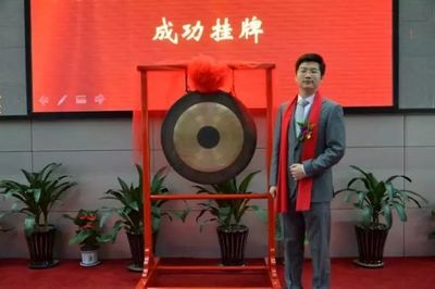 爱创周签 王舒的创业书《看不完的风景画》与软件销售之旅